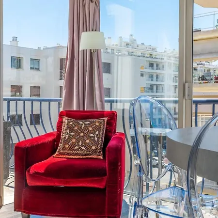 Penthouse Duplex With Rooftop Terrace